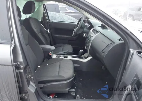 2009 Ford Focus Se z USA, uszkodzony, nr VIN 1FAHP35NX9W159189